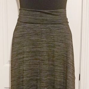 Livi active Maxi skirt  - split size 18/20